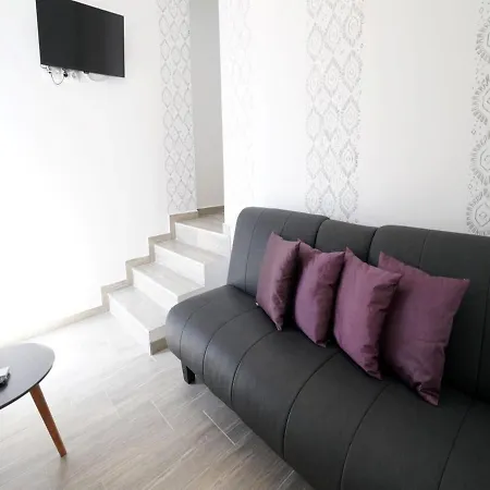Luxurious In With Swimming Pool Villa Vir